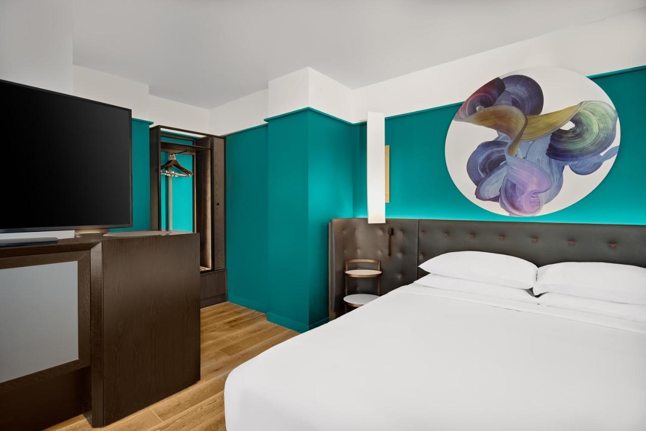 Chambre Lit King-Size - Vue sur Ville