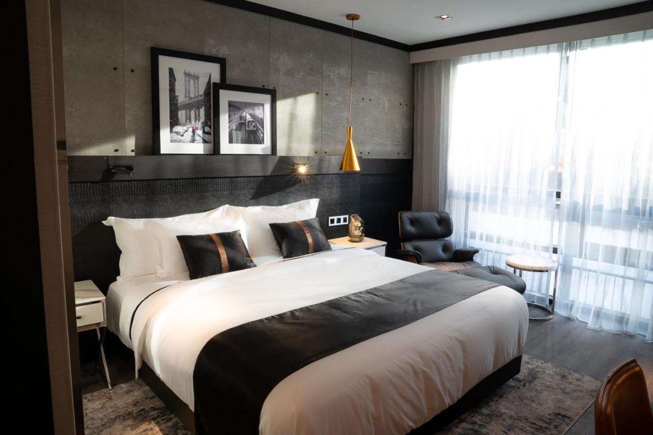 Kamer met Kingsize Bed - Geschikt voor Gasten met een Lichamelijke Beperking