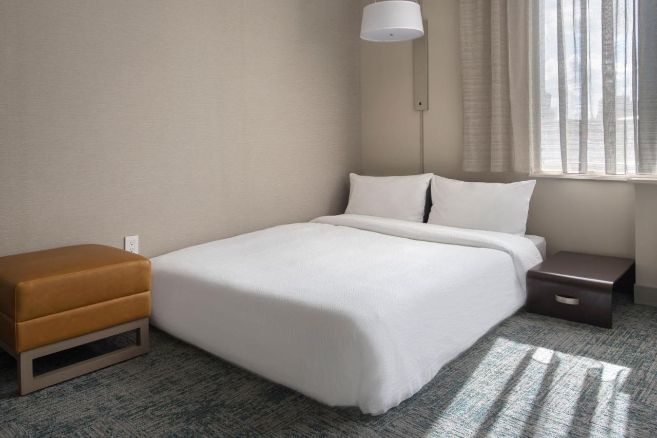 One-Bedroom King Suite Sofa Bed