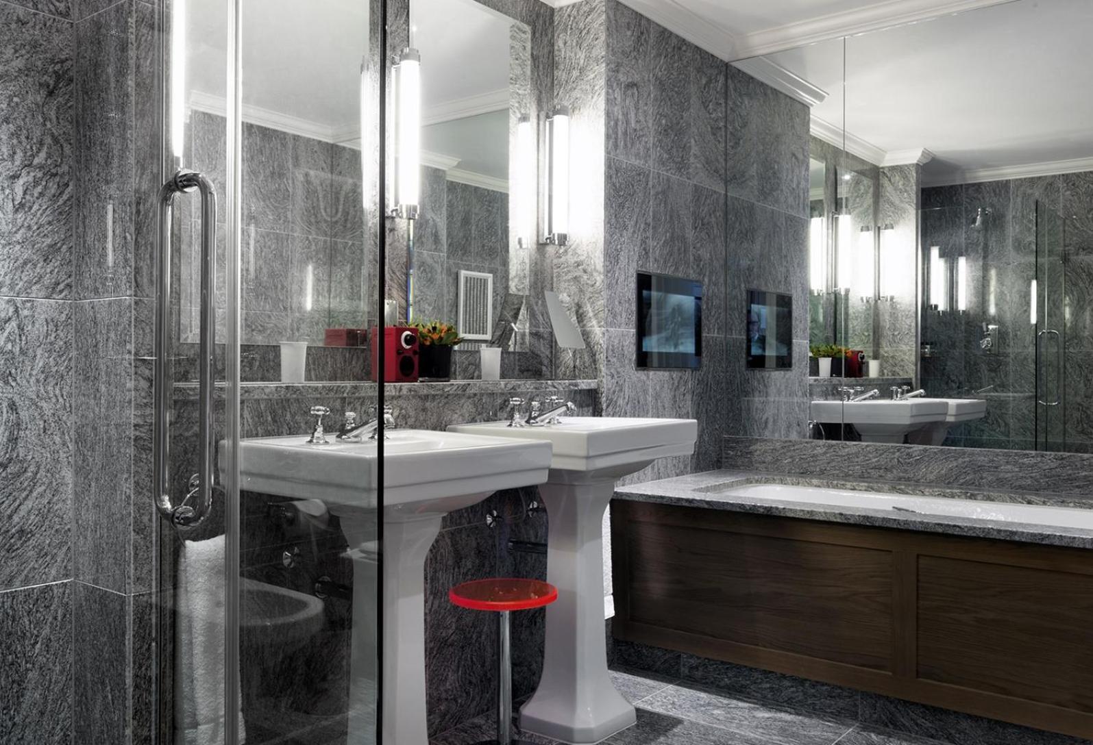 Deluxe Junior Suite