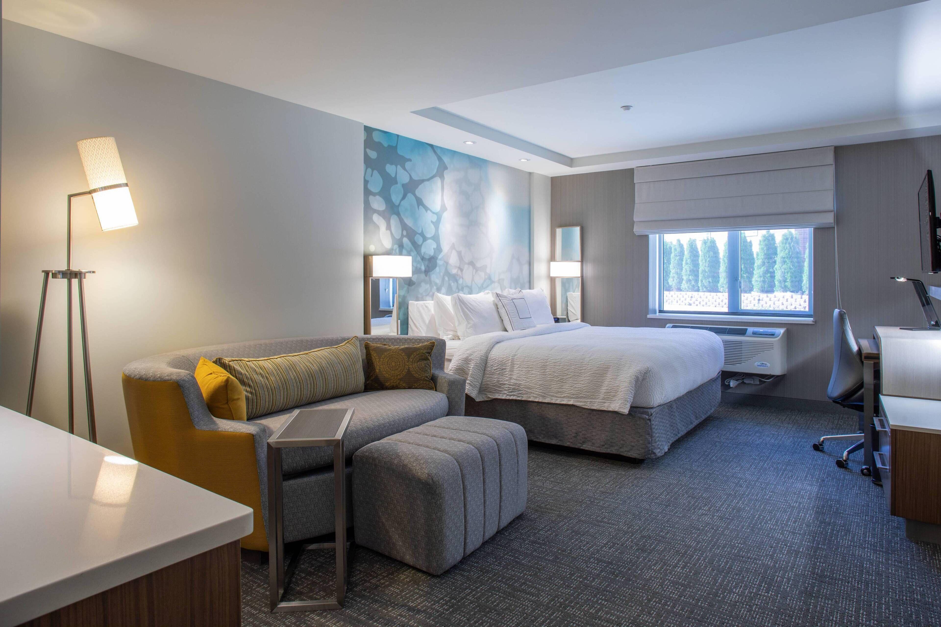 King Suite Two King Beds Sofa Bed