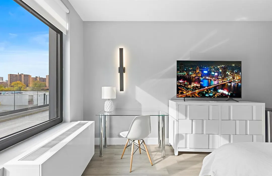 Global Luxury Suites At The Arches-1