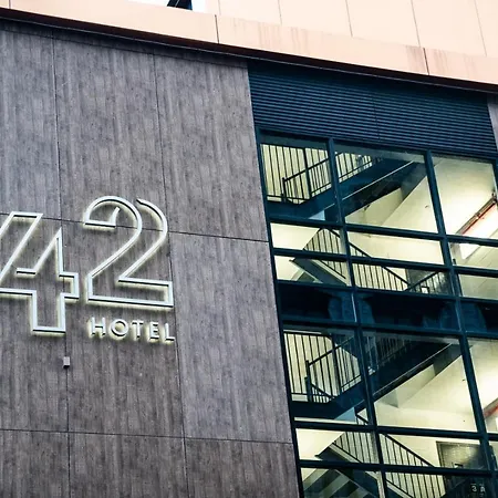 42 Hotel Williamsburg-3