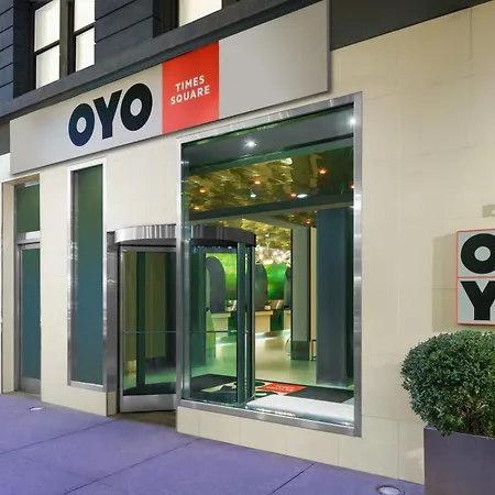 Oyo Times Square-3