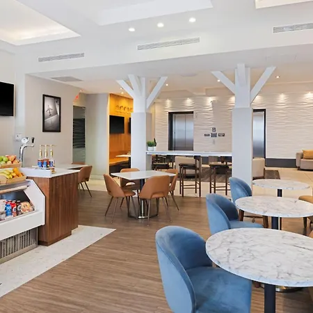 Voco Fiorello - Laguardia Airport By Ihg-3